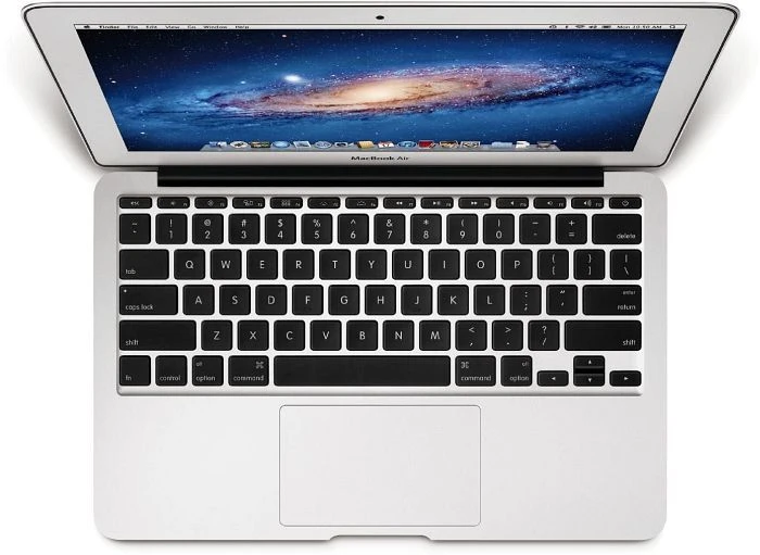 Apple MacBook Air 11", silber, Core i5-4250U, 4GB RAM, 128GB SSD, DE [Mid 2013]