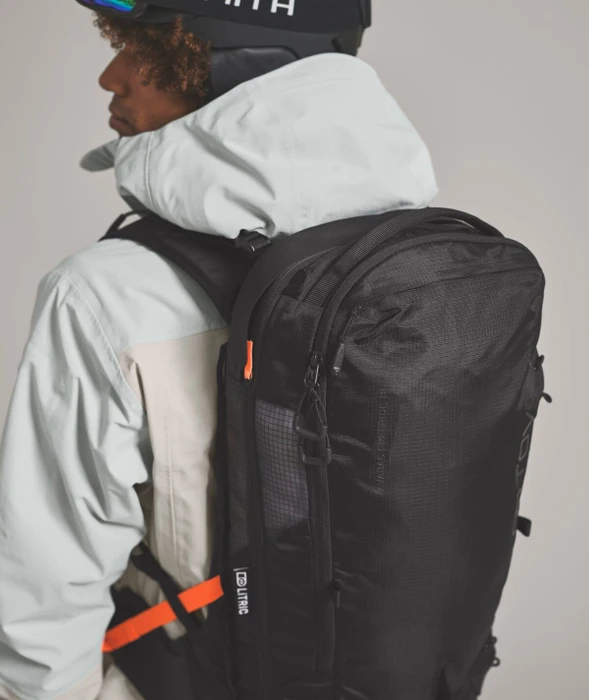 Ortovox Avabag Litric Freeride 18 black raven