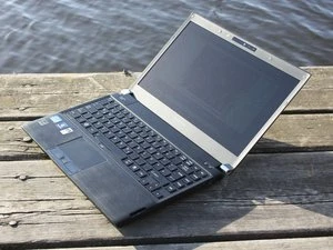 Toshiba Portege R830-1EE, Core i7-2640M, 4GB RAM, 256GB SSD, UMTS, DE