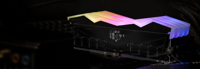 TeamGroup T-Force DELTA RGB schwarz UDIMM 32GB Kit, DDR5-7200, CL34-42-42-84, X8