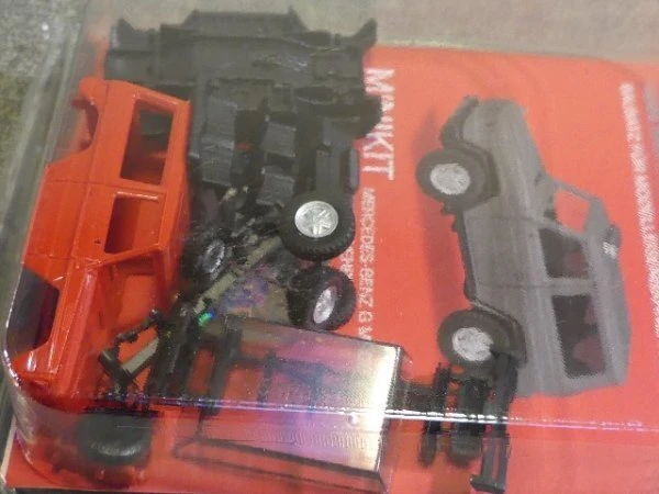 Herpa MiniKit Mercedes-Benz G-Klasse rot