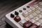 8BitDo Retro Mechanical Keyboard, Fami Edition, weiß/rot, Kailh Box V2 WHITE, USB/Bluetooth, US Vorschaubild