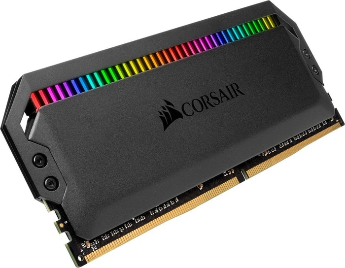 Corsair Dominator Platinum RGB UDIMM 16GB Kit, DDR4-3200, CL16-18-18-36