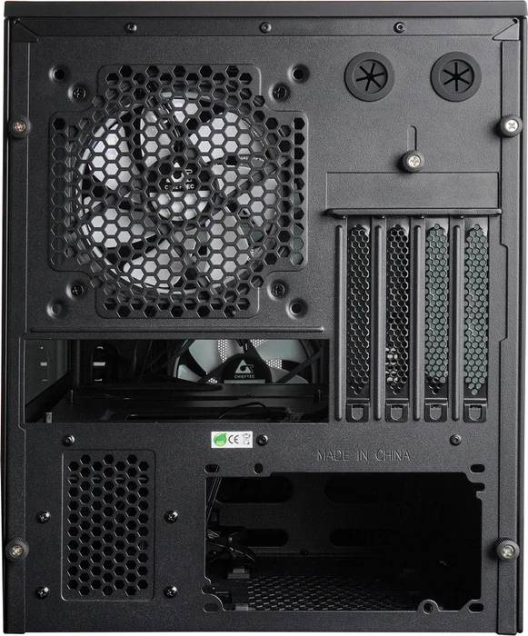 Chieftec Chieftronic M2, Glasfenster
