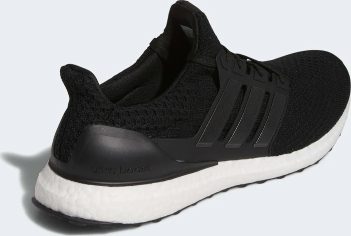 adidas Ultraboost DNA 5.0 core black/beam green (Herren)