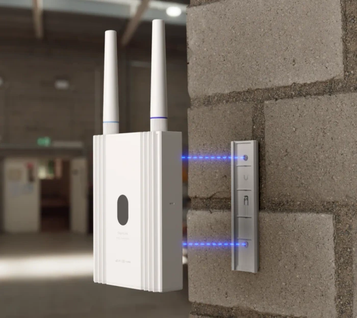 Ubiquiti UniFi SuperLink