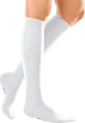 Medi Mediven Elegance CCL2 AD Kompression Größe II Kompressionsstrümpfe weiß