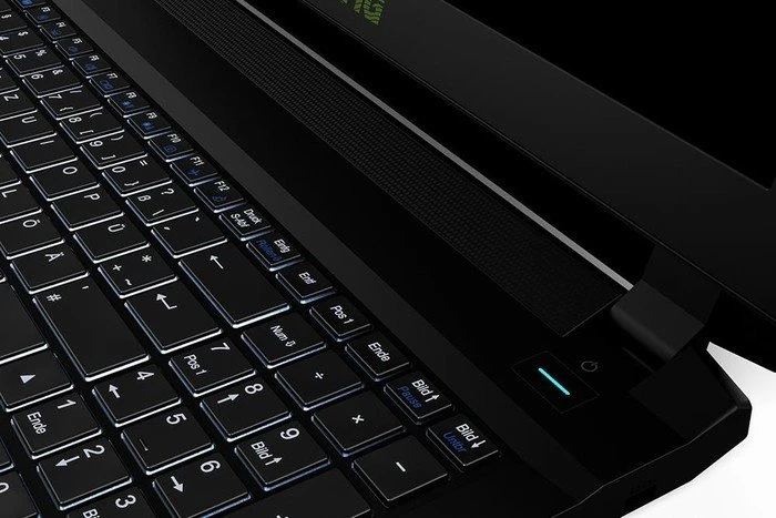 Schenker XMG P505-2AD Pro, Core i7-4720HQ, 8GB RAM, 500GB HDD, GeForce GTX 970M, DE