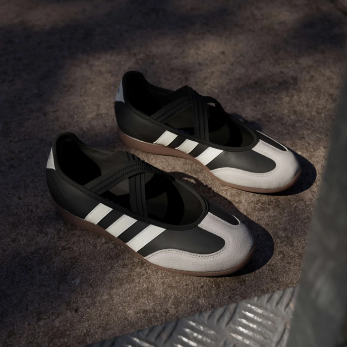 adidas Barreda Mary Jane core black/core white/gum (Damen)