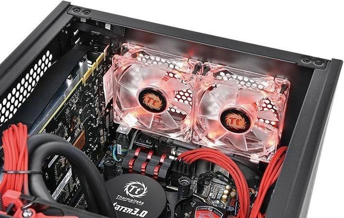 Thermaltake Suppressor F1, Acrylfenster, Mini-ITX