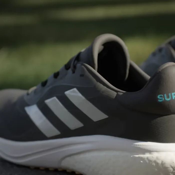 adidas Supernova 3 GTX core black/crystal white/lucid cyan (Herren)