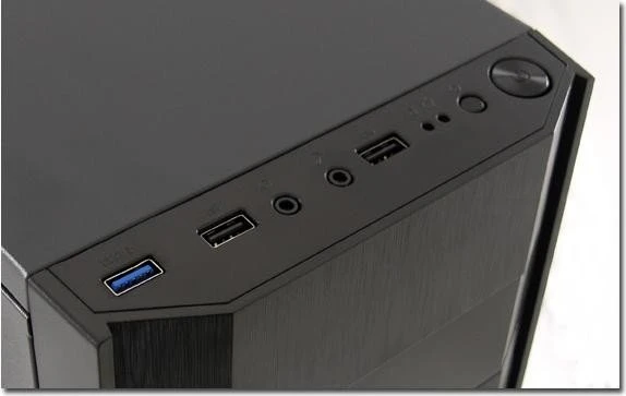 LC-Power 7036B