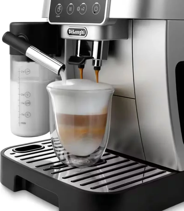 DeLonghi ECAM 220.80.SB Magnifica Start
