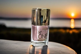 Catrice ICONails Gel Lacquer Nagellack 100 Party Animal,     10ml