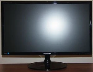 Samsung SyncMaster S24A300B, 24"