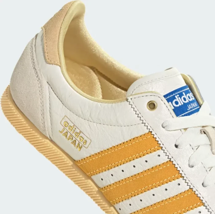 adidas Japan off white/spark/orange tint (Damen)