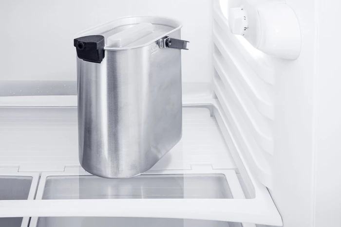 Jura Cool Control Milchkühler schwarz, 2.5l