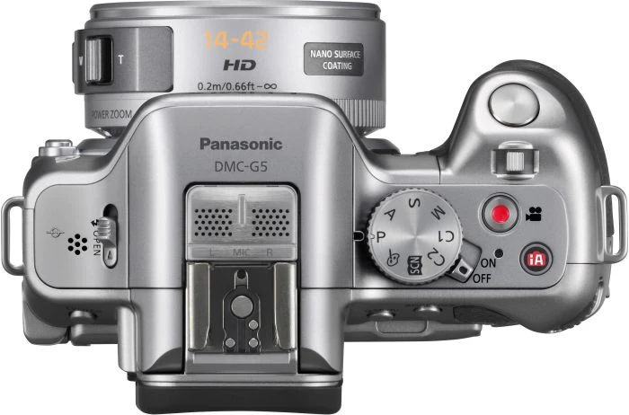 Panasonic Lumix DMC-G5 silber mit Objektiv Lumix G X Vario PZ 14-42mm 3.5-5.6 ASPH OIS