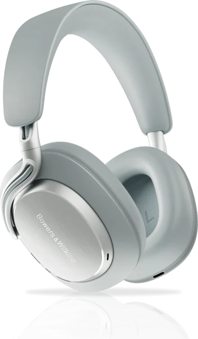 Bowers & Wilkins Px8 S2