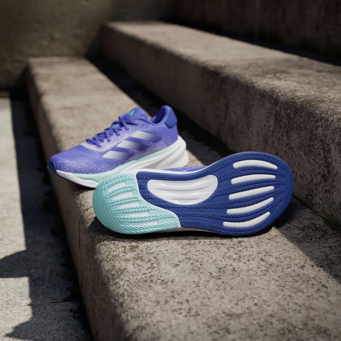 adidas Supernova Stride cobalt blue/zero metalic/purple tint (Damen)