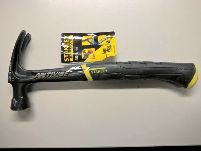 Stanley FatMax Klauenhammer Antivibe flach, 453g