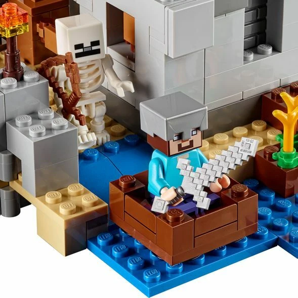 LEGO Minecraft - Der Wüstenaußenposten