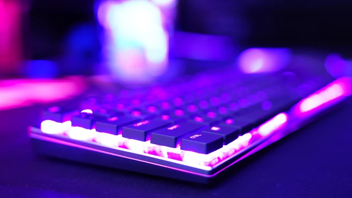 Cooler Master SK630 Tenkeyless, LEDs RGB, MX LOW PROFILE RGB RED, USB, DE