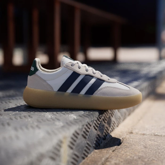 adidas Barreda Decode off white/collegiate navy/collegiate green (Junior)
