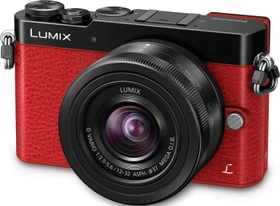 Panasonic Lumix DMC-GM5 rot mit Objektiv Lumix G Vario 12-32mm 3.5-5.6 ASPH OIS