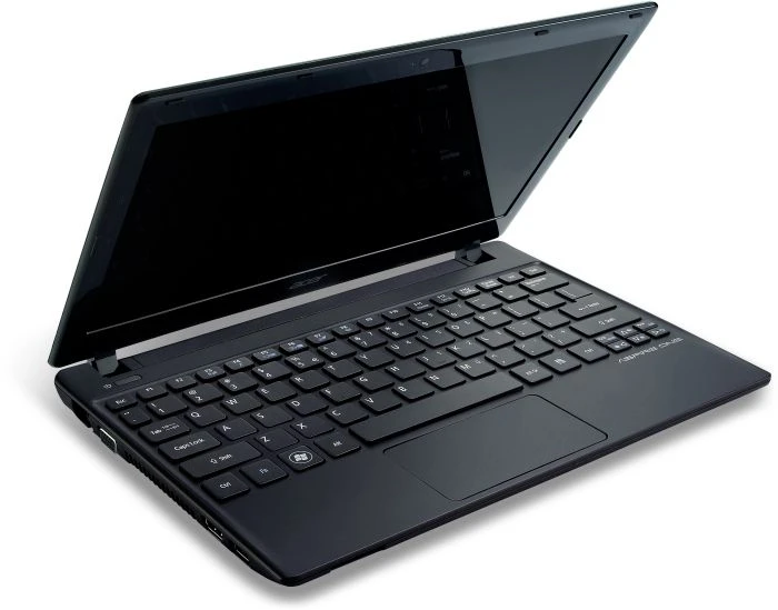 Acer Aspire One 756, schwarz, Celeron 847, 4GB RAM, 320GB HDD, DE