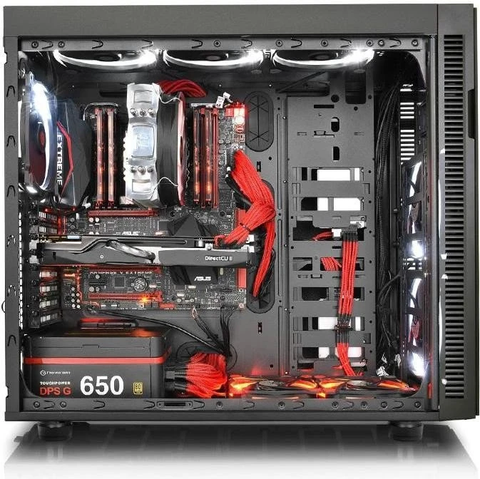 Thermaltake Suppressor F51, schallgedämmt