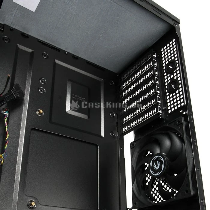 BitFenix Outlaw USB 3.0 schwarz, schallgedämmt