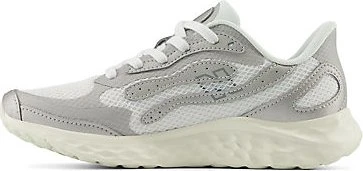 New Balance Fresh Foam Arishi v4 Tiralux silver metallic/reflection/white (Damen)