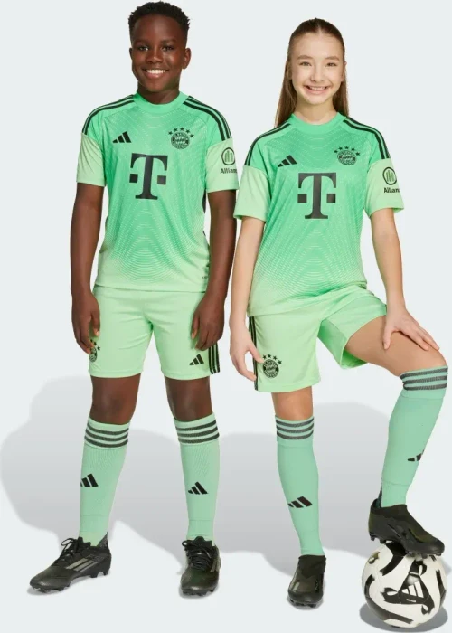 adidas FC Bayern München 2025/2026 Ausweichshorts glomin (Junior)