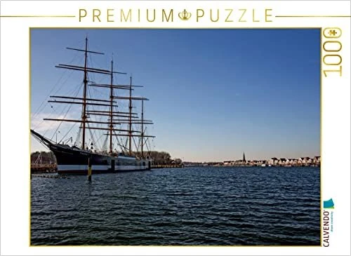 Calvendo Blick vom Priwall auf die Passat und Travemünde