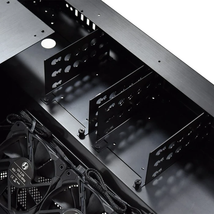 Lian Li DK-04FX, schwarz