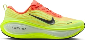 Nike Vomero Plus bright mango/volt/barely volt/metallic dark grey (Herren)