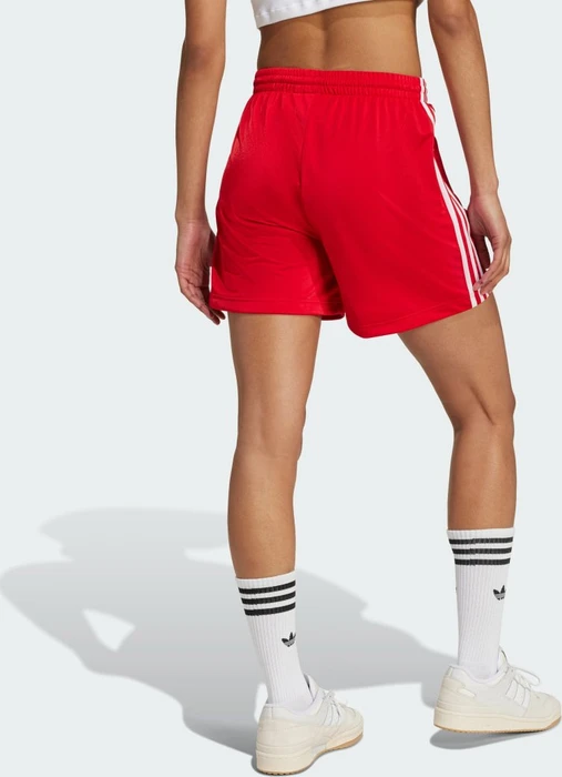 adidas Firebird Shorts better scarlet/white (Damen)