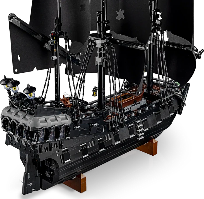 LEGO Icons - Captain Jack Sparrows Piratenschiff