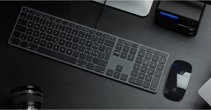 LMP Tastatur mit Zahlenblock für Mac, Space Gray, USB, IT