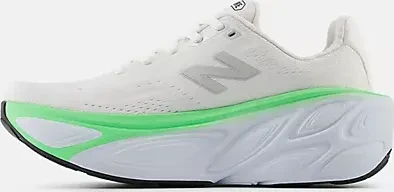 New Balance Fresh Foam X More v5 white/ice blue/electric jade (Damen)