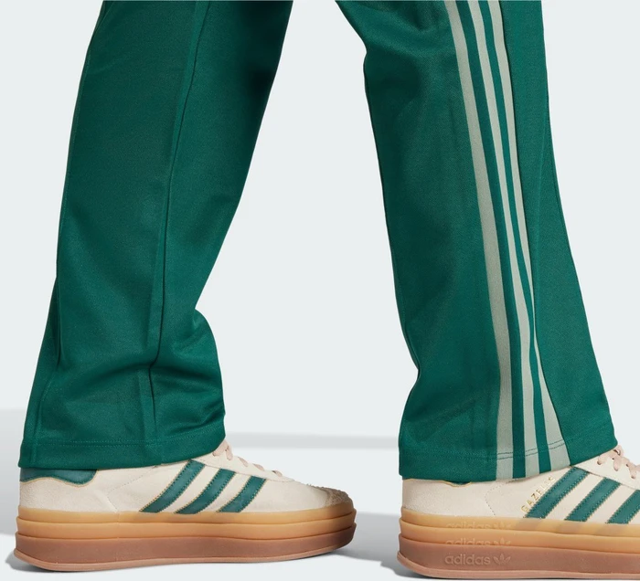 adidas Beckenbauer Trainingshose lang collegiate green (Damen)