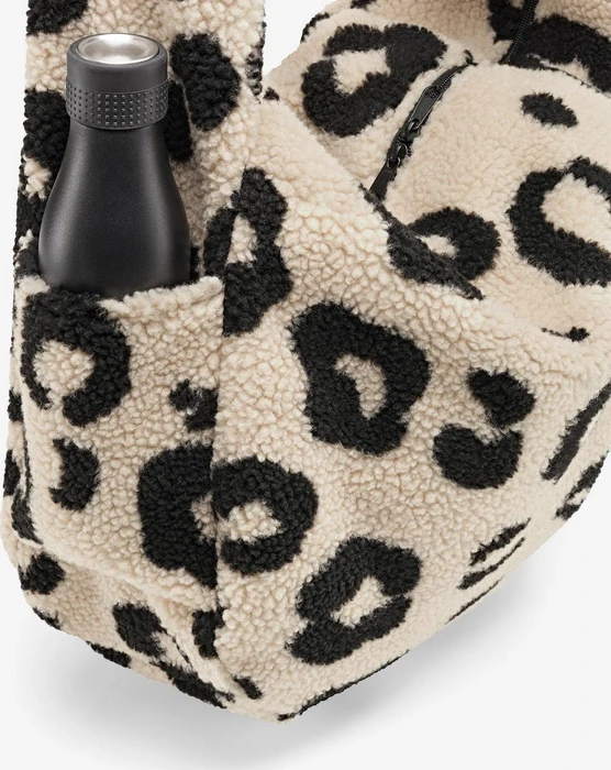 Reisenthel moonbag Umhängetasche teddy leo cream