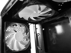 NZXT Phantom 410 schwarz, Acrylfenster