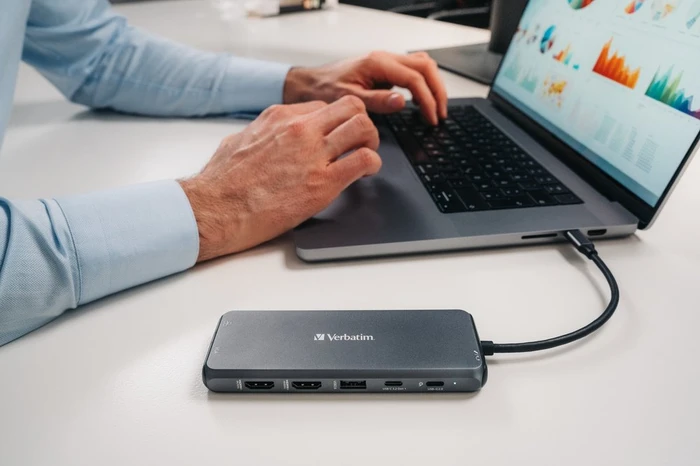 Verbatim USB-C Pro Multiport Hub CMH-14, USB-C 3.0 [Stecker]