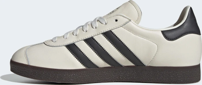 adidas Gazelle Fußball Deutschland off white/utility black/gum