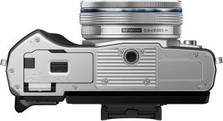 Olympus OM-D E-M10 Mark III silber mit Objektiv M.Zuiko digital ED 14-42mm 3.5-5.6 EZ und M.Zuiko digital ED 40-150mm 4.0-5.6 R MSC