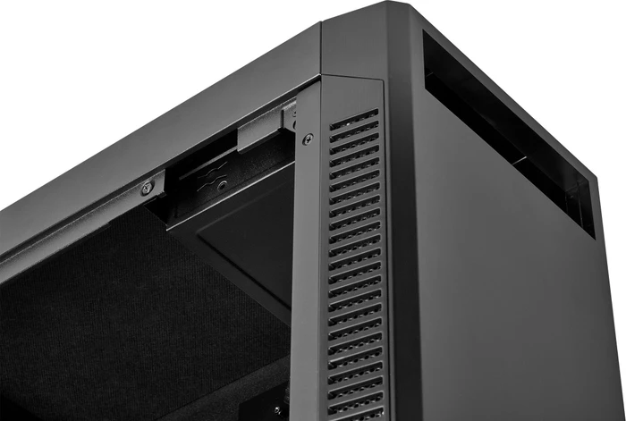 Corsair Carbide Series 110Q, schwarz, schallgedämmt