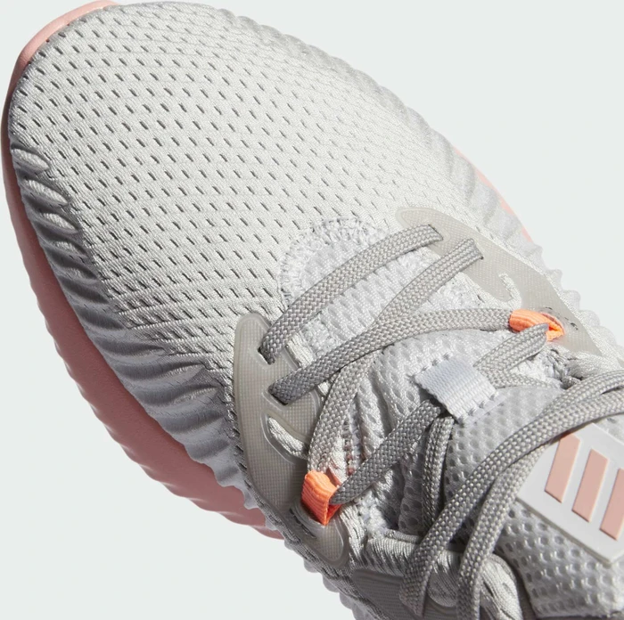adidas Alphabounce+ dash grey/glory pink/signal coral (Damen)