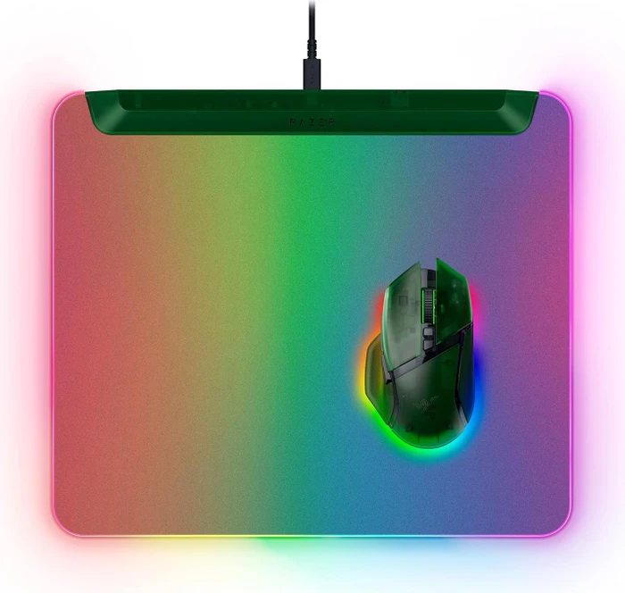 Razer Firefly V2 Pro - Fully Illuminated RGB Gaming Mouse Mat, Phantom Green Edition